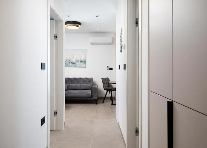 A'more Bijeca - App B4 - Mpolo *