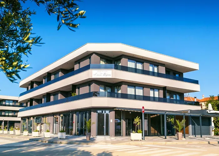 A'more Bijeca - App B4 - Mpolo 메덜린